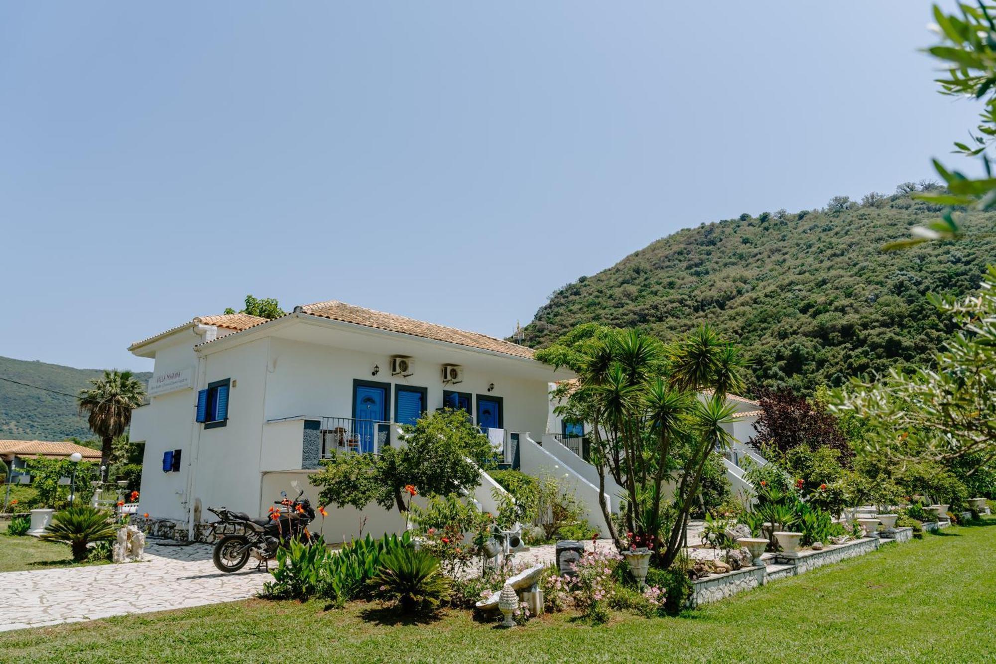 Villa Marina Perdhika Exteriör bild