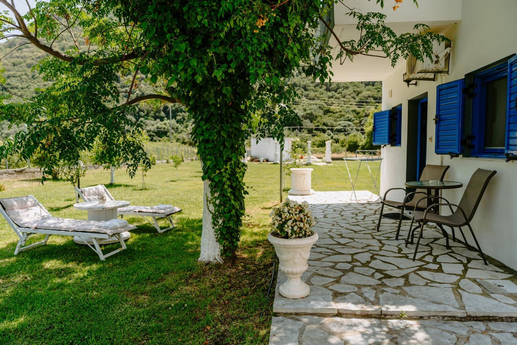 Villa Marina Perdhika Exteriör bild