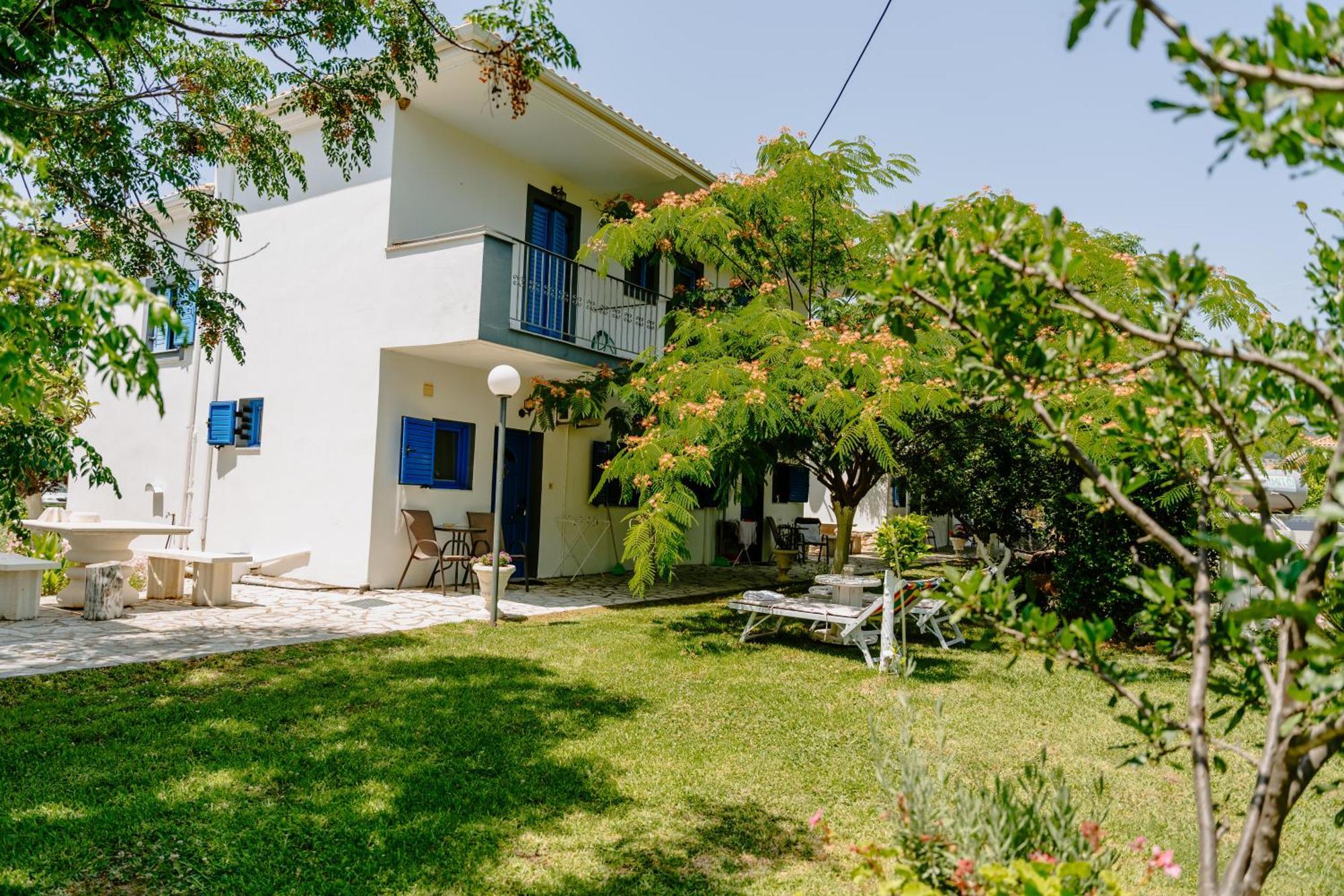 Villa Marina Perdhika Exteriör bild